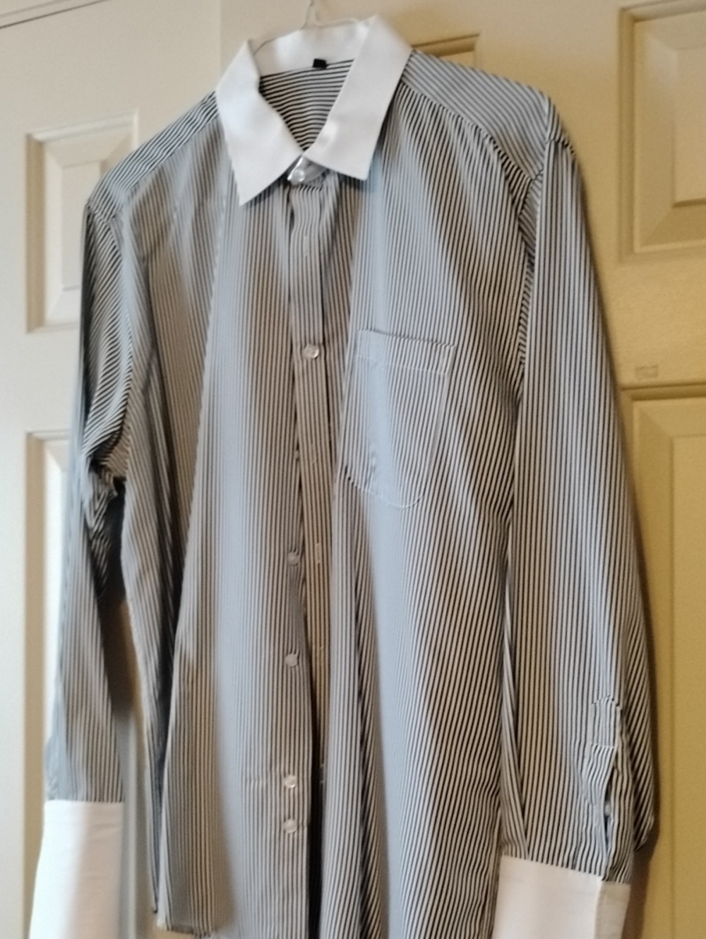 SHEIN Black and White Pinstripe Dress Shirt with Contrast White Collar